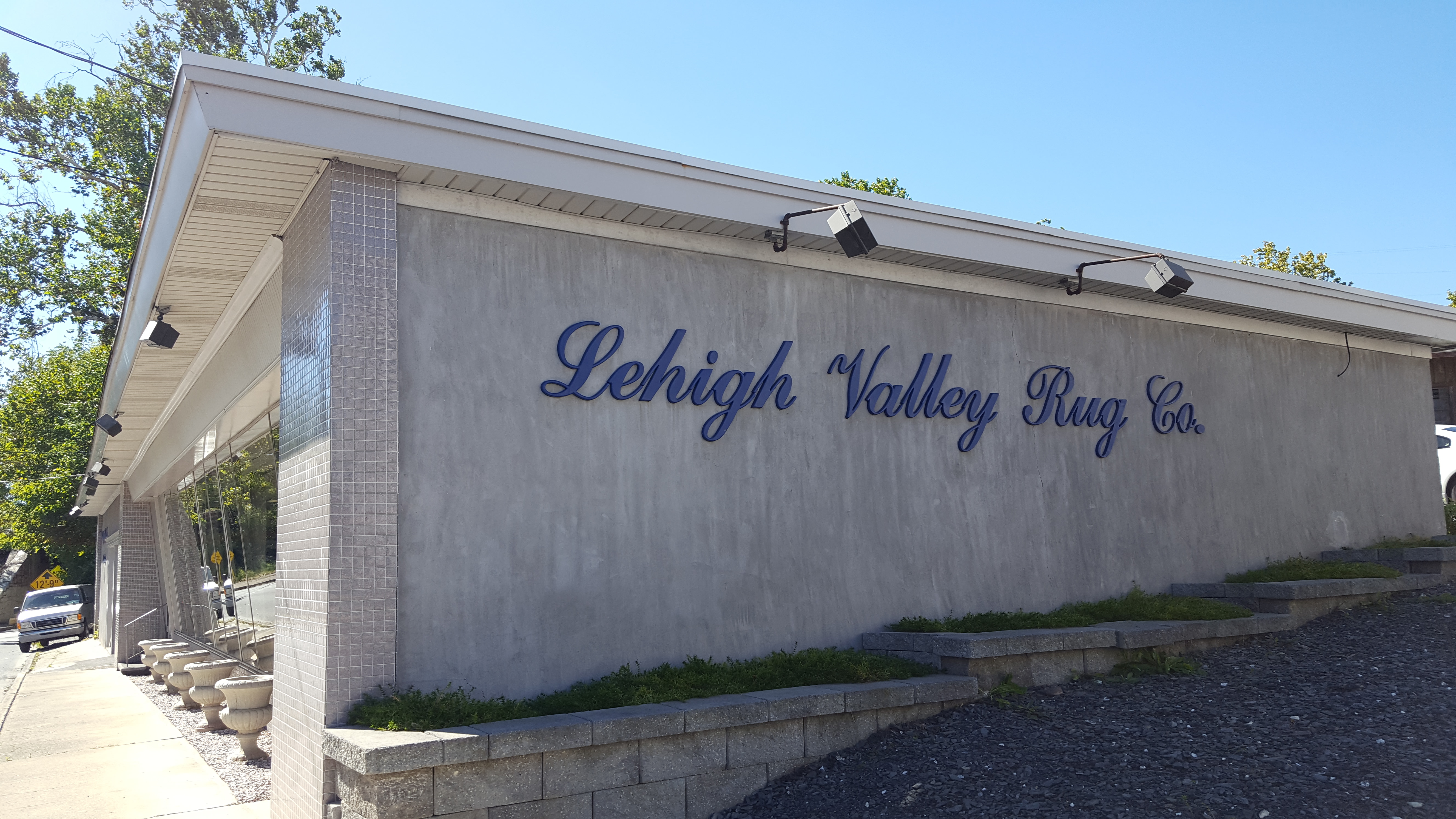 Logo for Lehigh Valley Rug Co