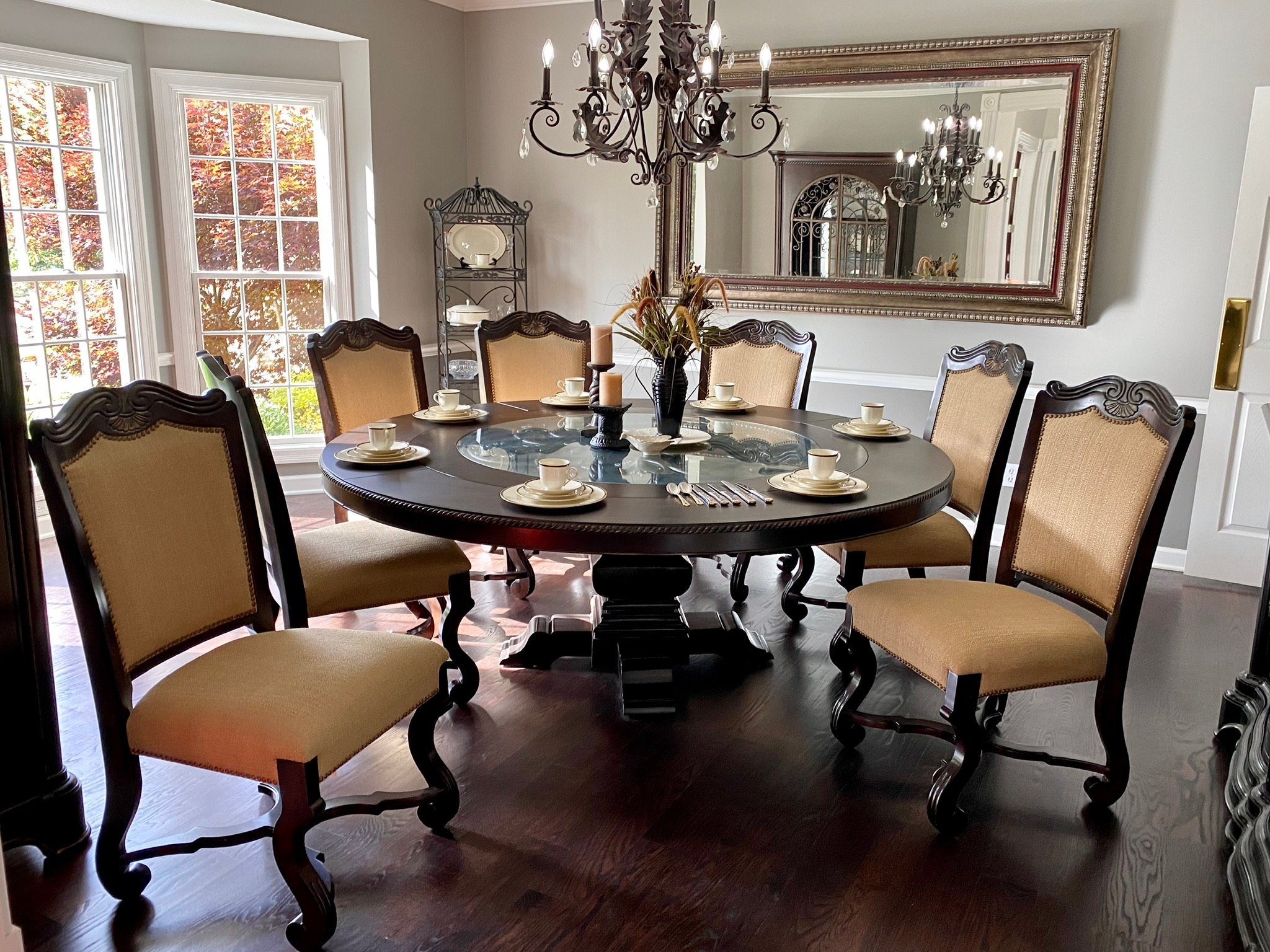 Logo for New Beginnings Estate Sales, LLC