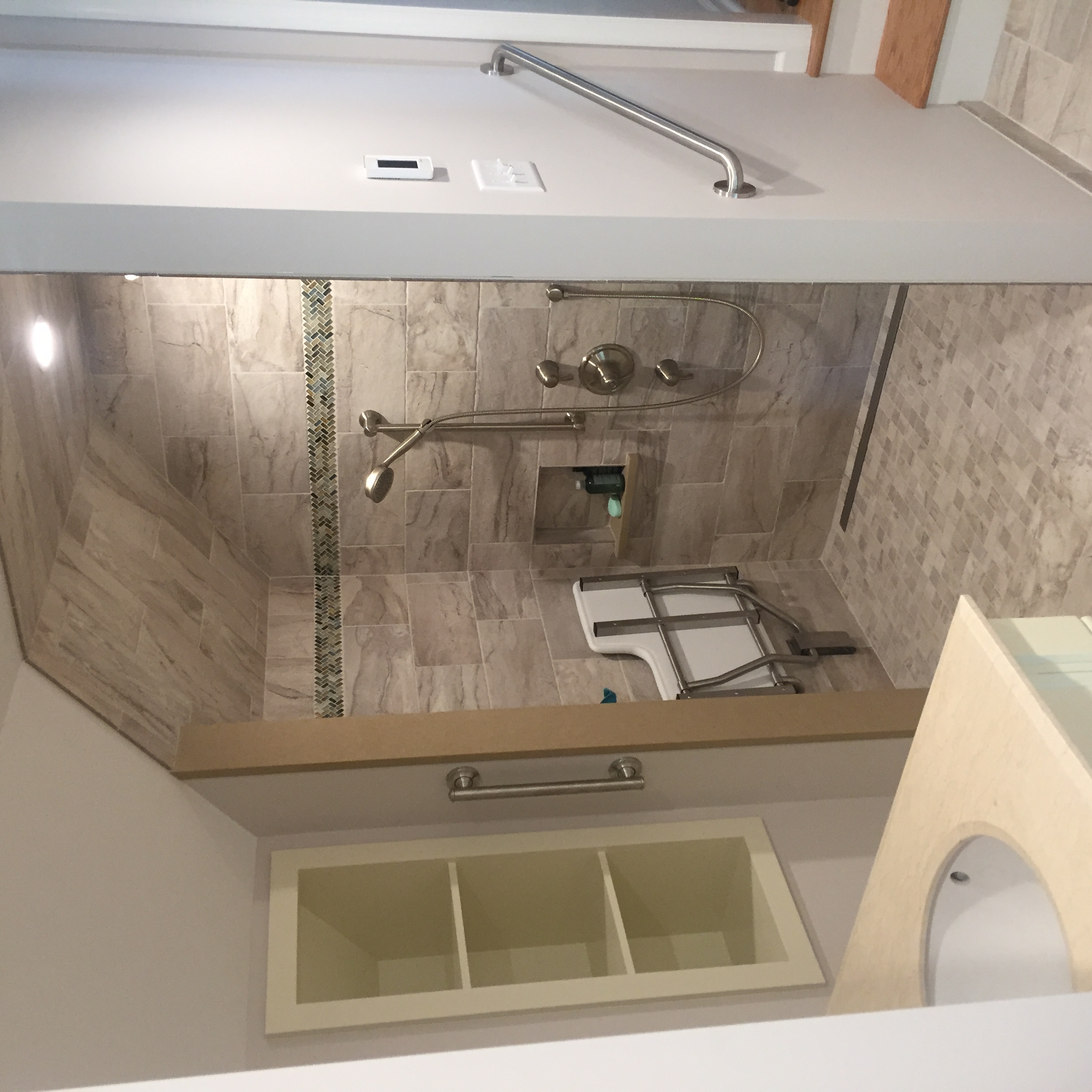 Carl Davidson Carpentry logo