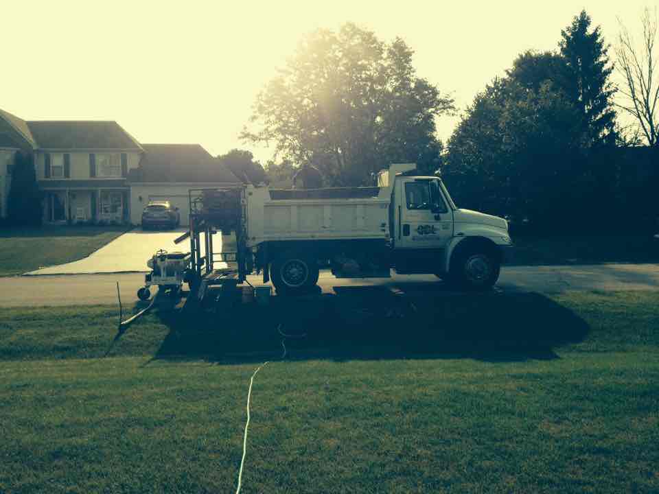 B & B Concrete Lifting, Inc logo
