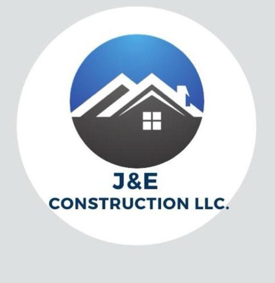 Logo for J&E C0NSTRUCTI0N LLC
