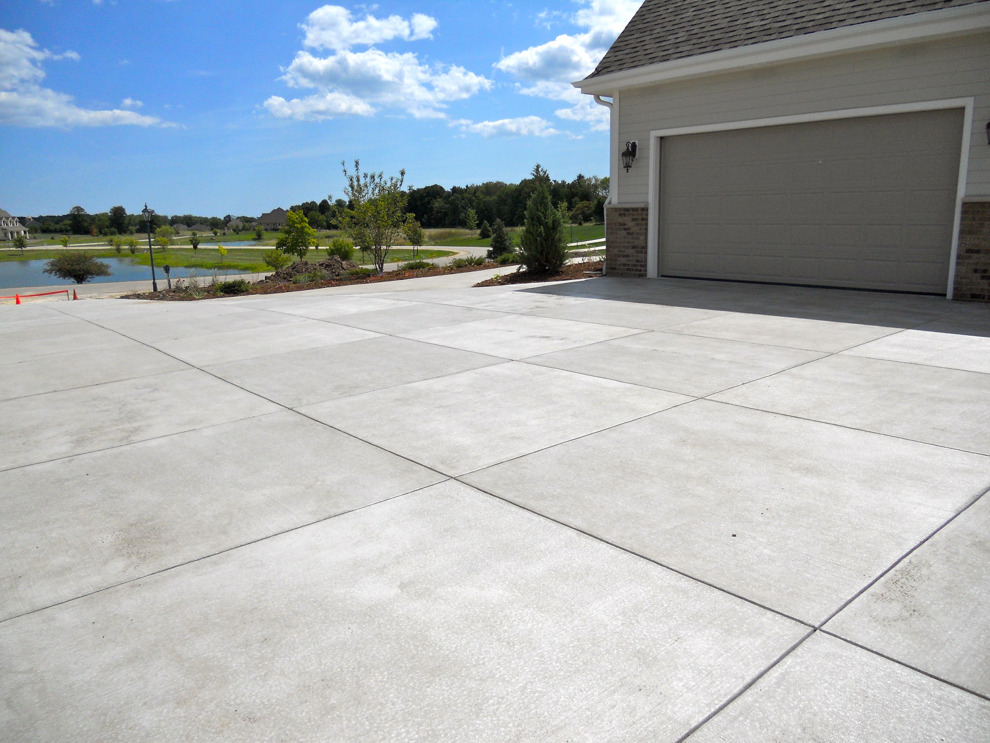 Logo for JARVIS LUTYNSKI CONCRETE CONSTRUCTION