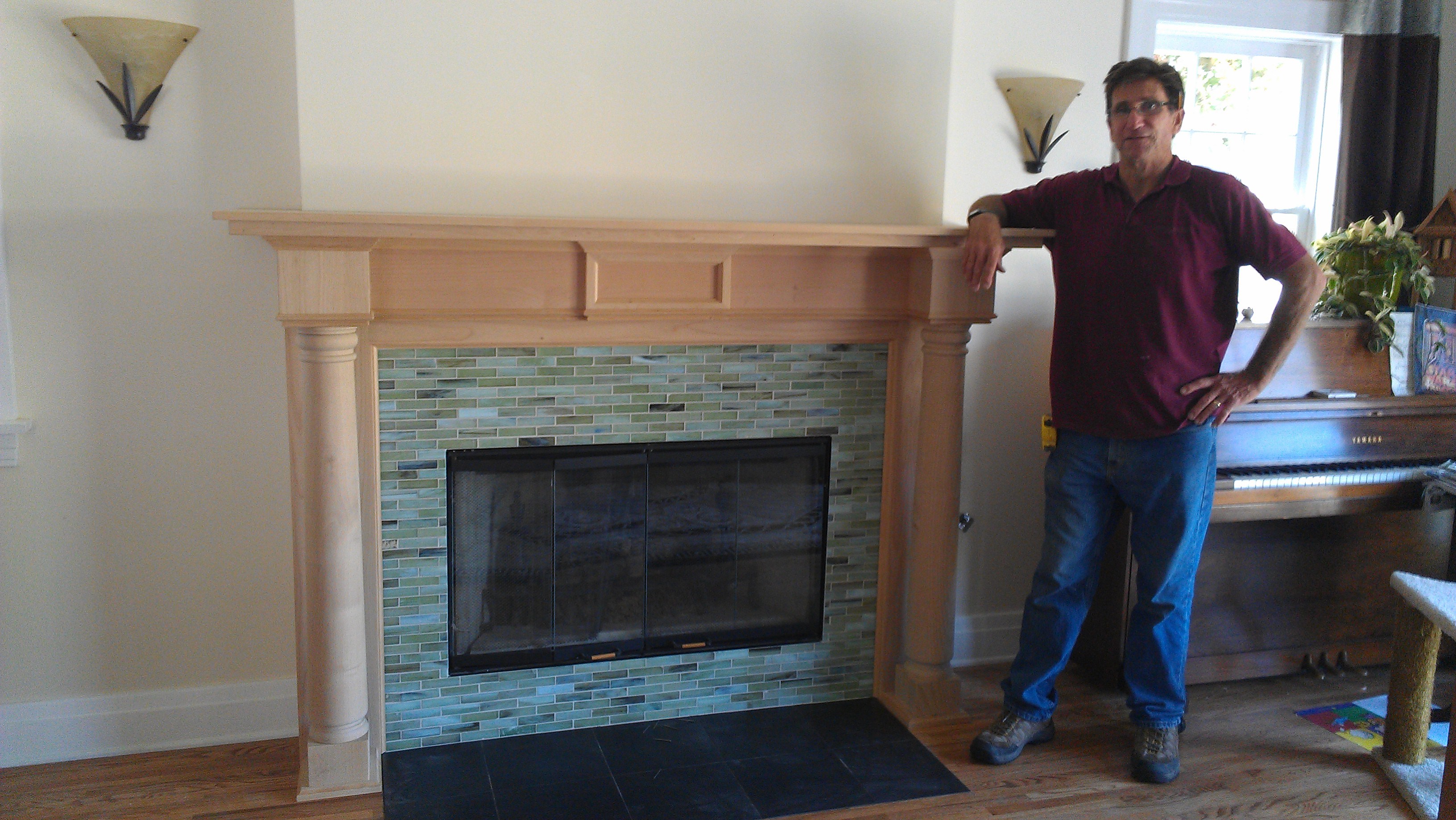 Logo for THE MANTEL GUY