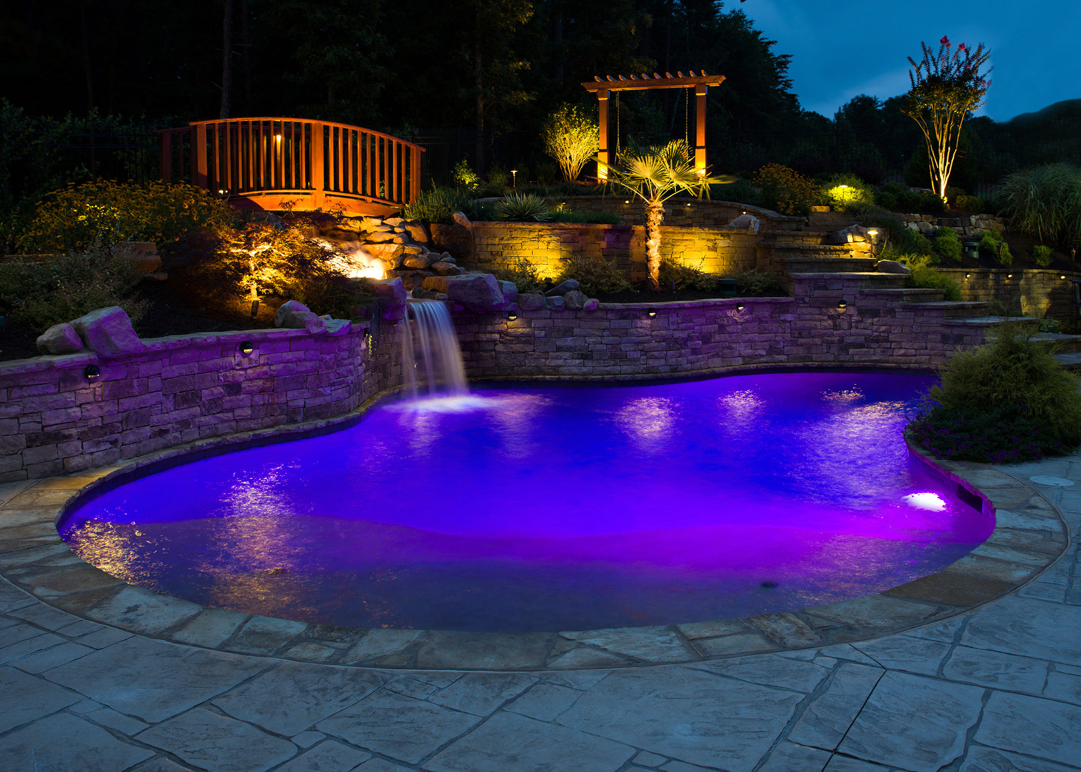 Logo for Lusk Pools & Leisure Products