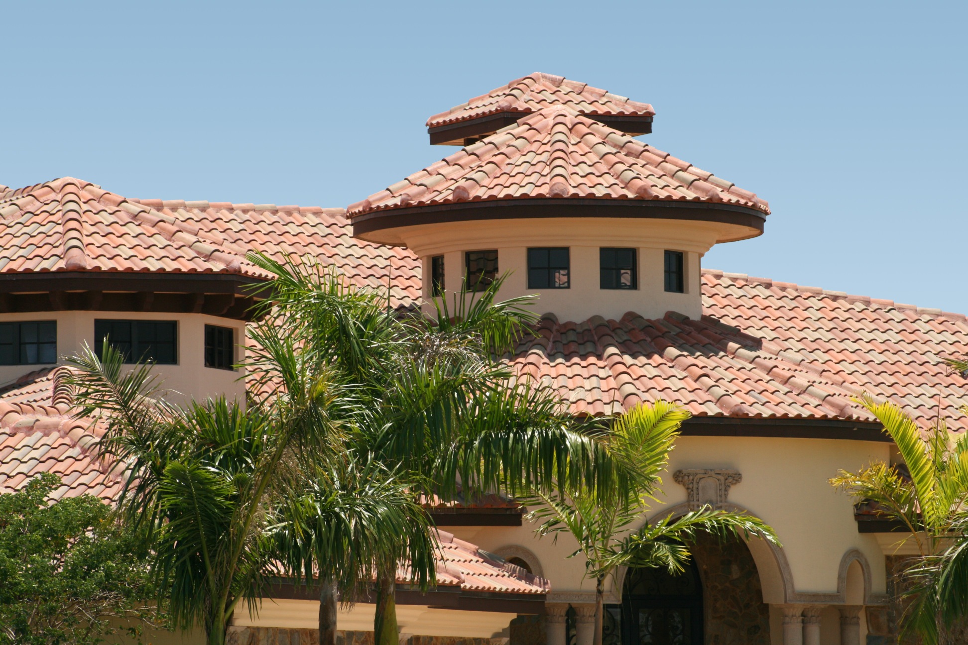 AAA Roofing Services logo