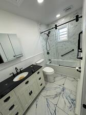 Avatar for Bathroom Guru