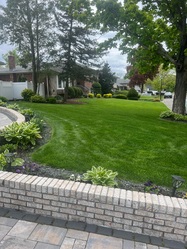 4K landscaping  logo