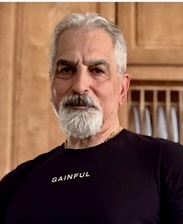 Logo for Vinnie's Handyman Services