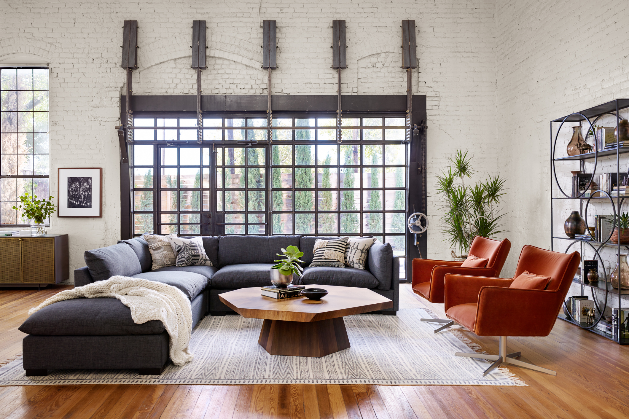 Four Hands Home logo