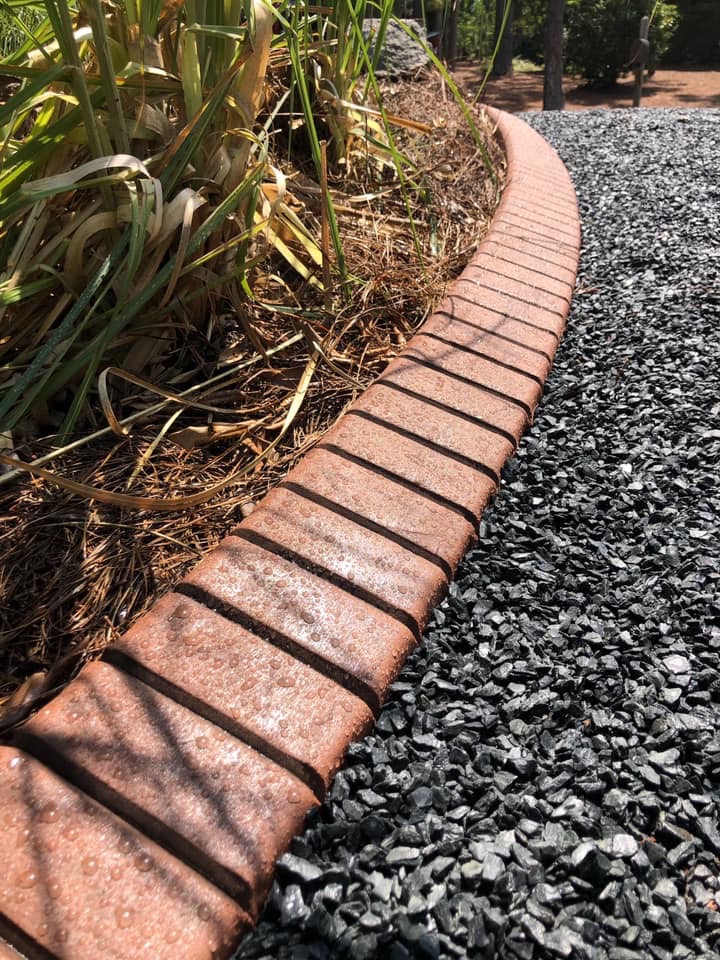 GENTRY CURB & GRAVEL logo