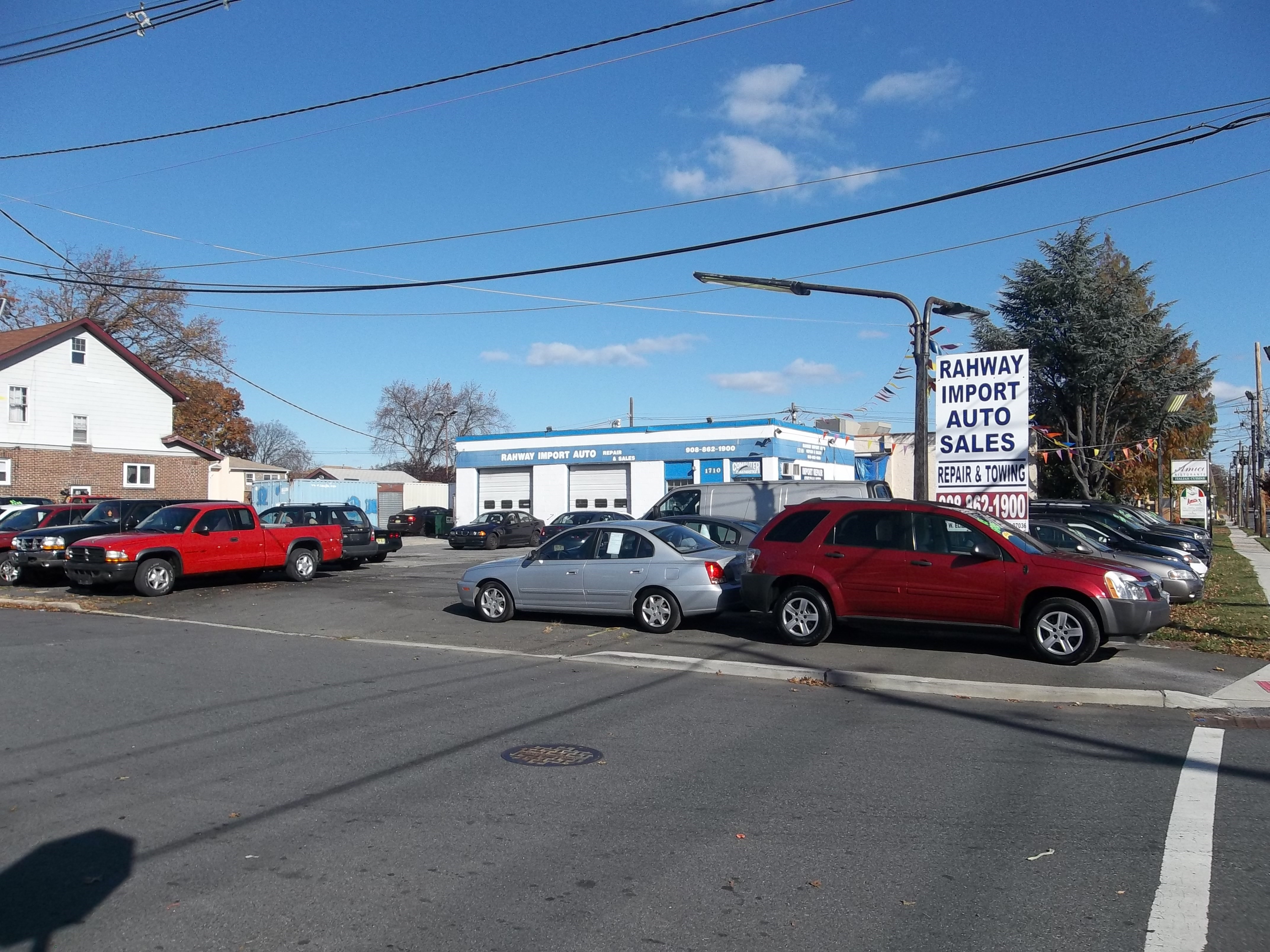 RAHWAY IMPORT AUTO SALES logo