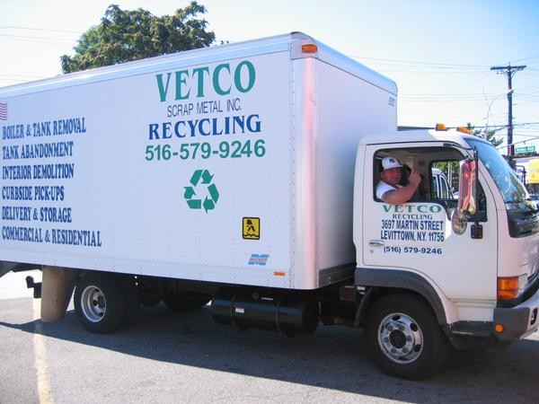 VETCO RECYCLING INC logo