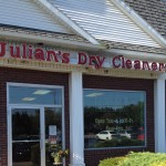 JULIAN'S DRY CLEANERS logo
