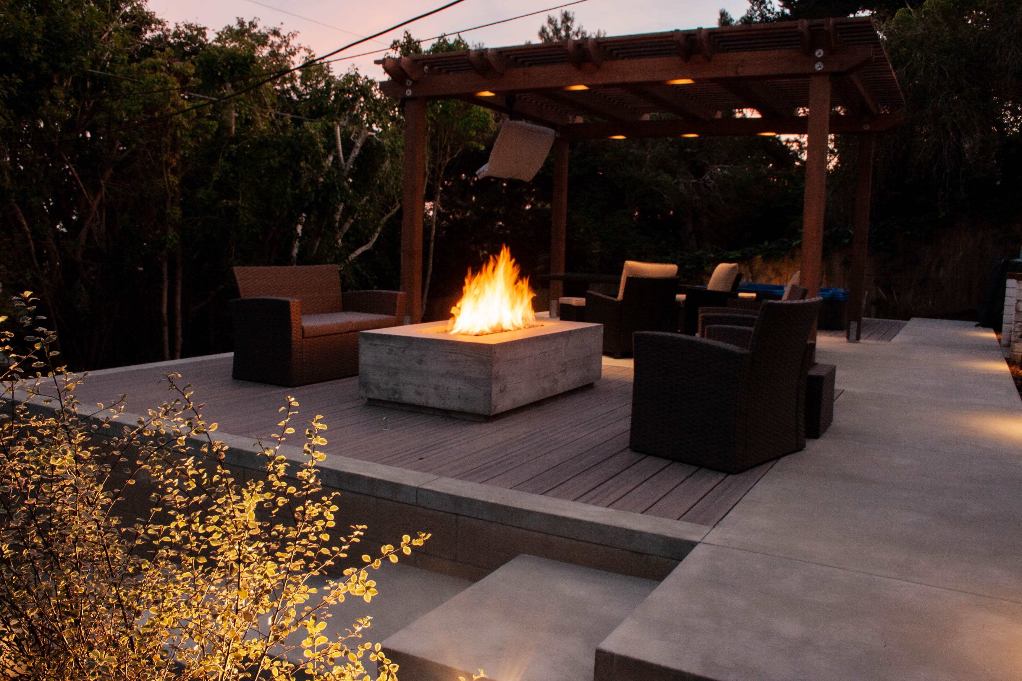 PacifiCoastal Design logo