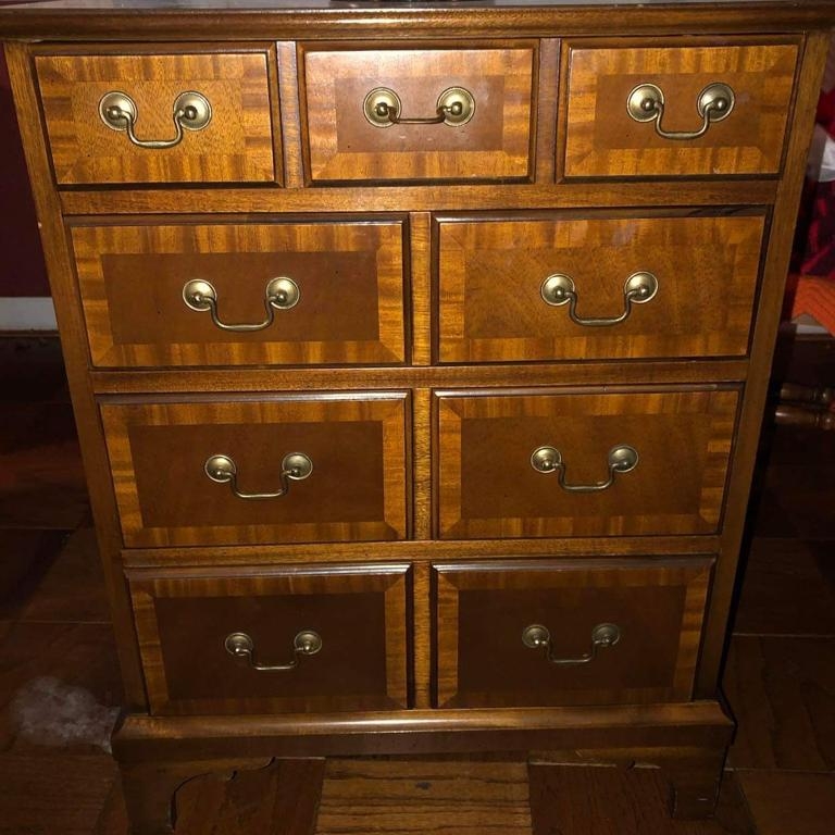 Avatar for In Days of Olde Furniture Refinishing