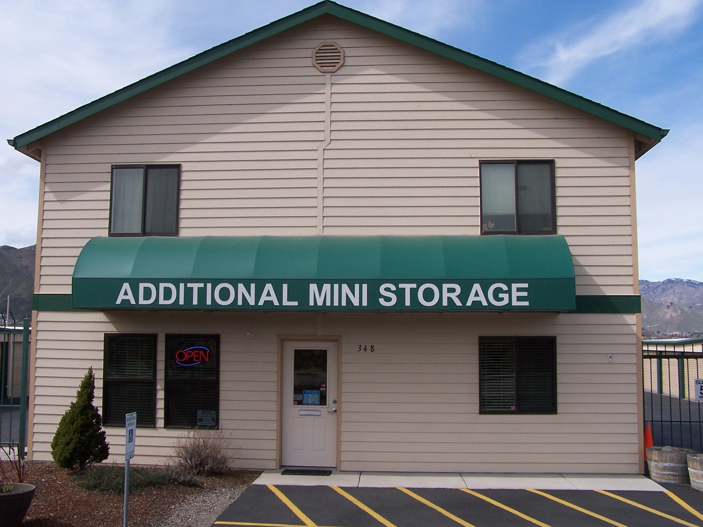 Additional Mini Storage logo