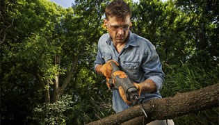 Sal's Tree Service logo