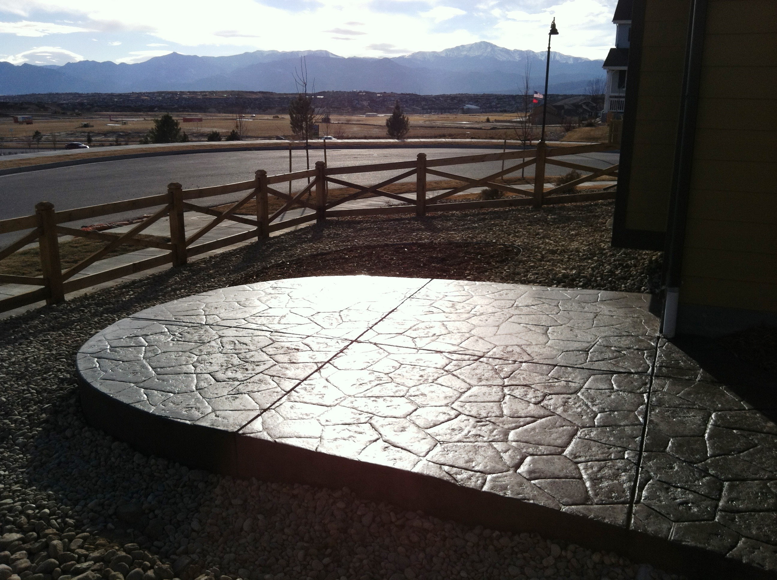 Landscape Masters L.L.C. logo