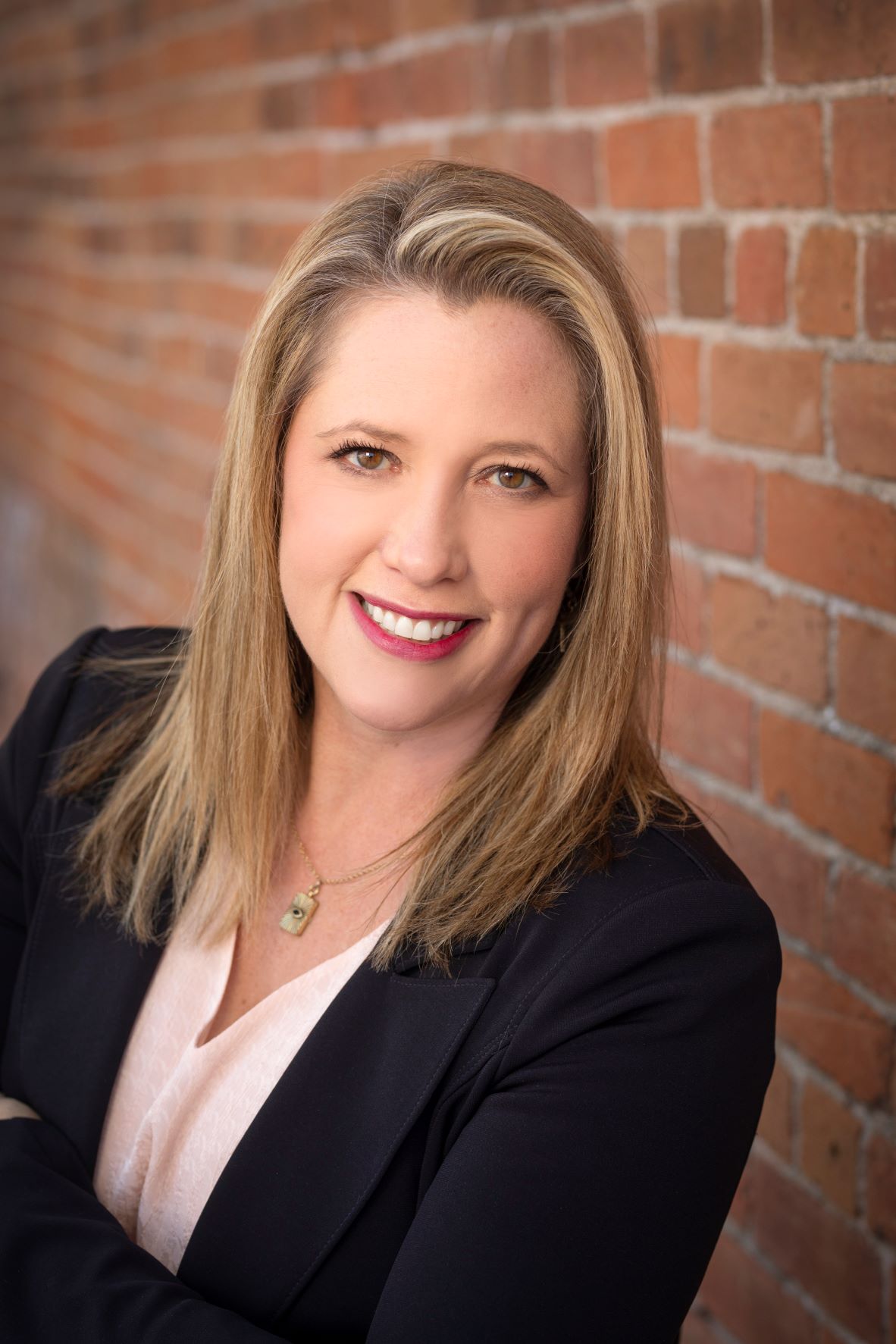 Angie Spangler- RE/MAX Advanced logo