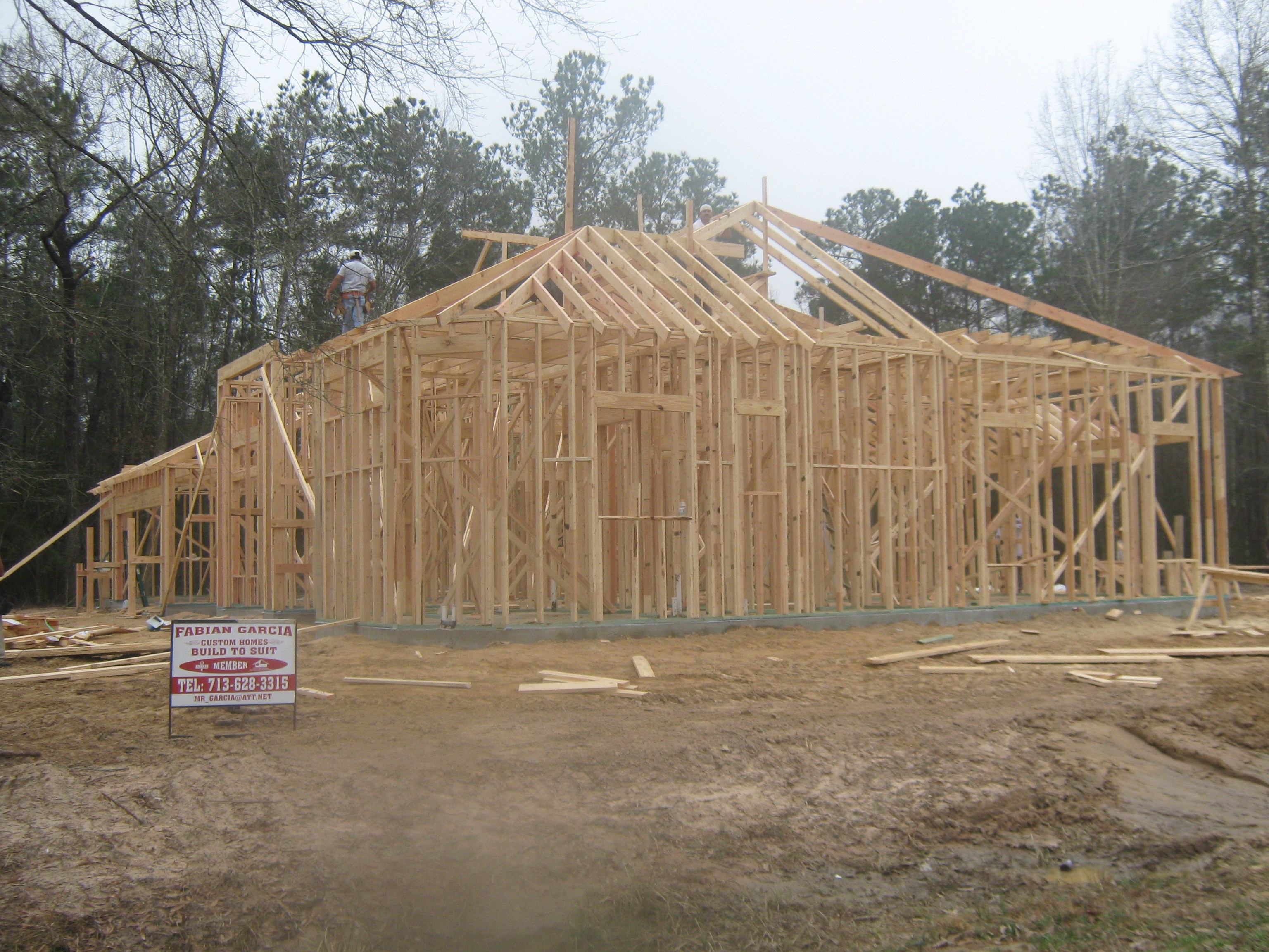 Fabian Garcia Custom Homes Llc logo
