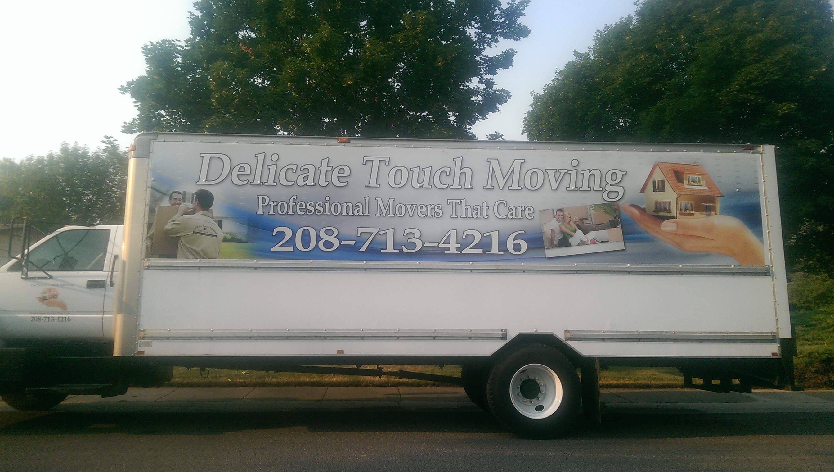 Logo for Delicate Touch Moving
