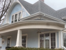 TOWNSEND SEAMLESS GUTTERS logo