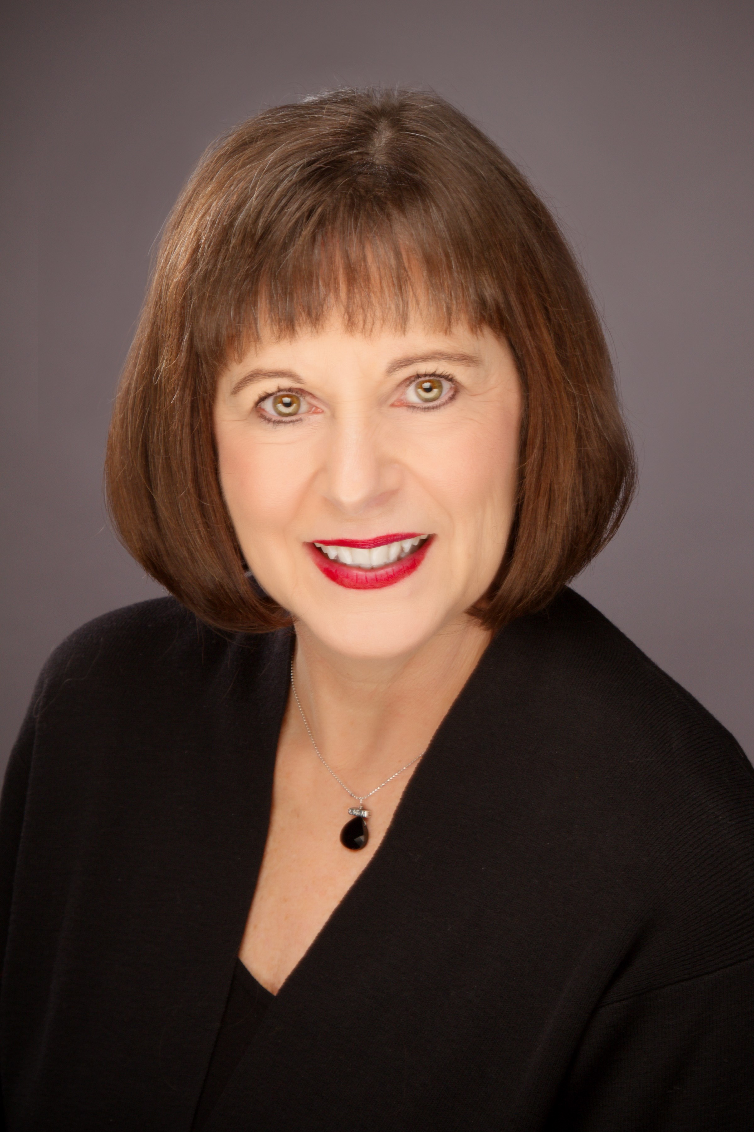 Mary Shannon, RE Broker in OR  RE/MAX Integrity logo