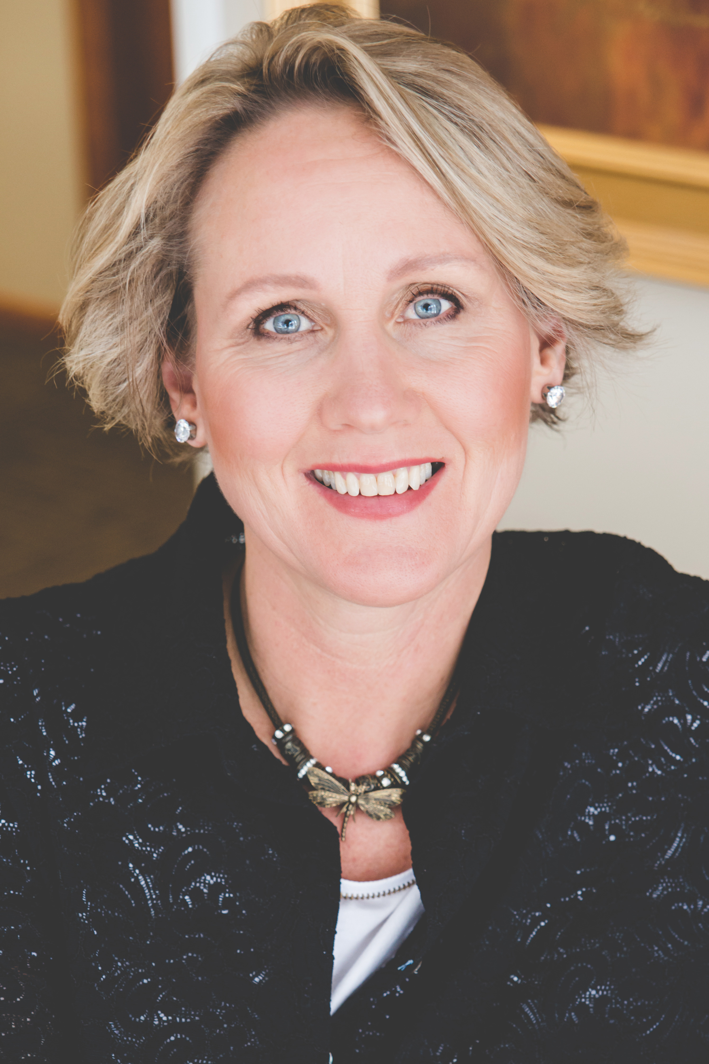 Beverly Jensen Youngblood Real Estate logo