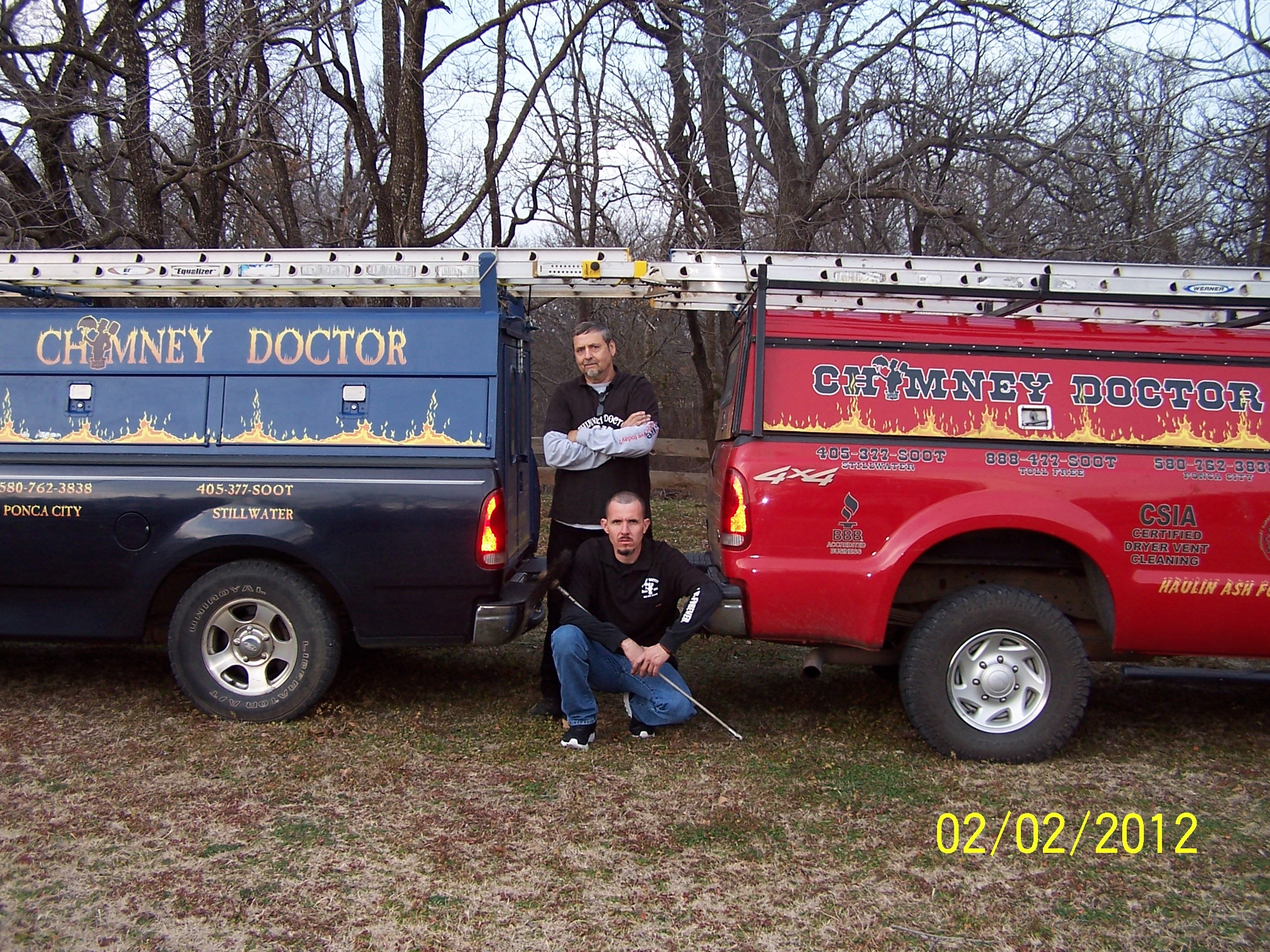 CHIMNEY DOCTOR CERTIFIED FIREPLACE AND DRYER VENT logo