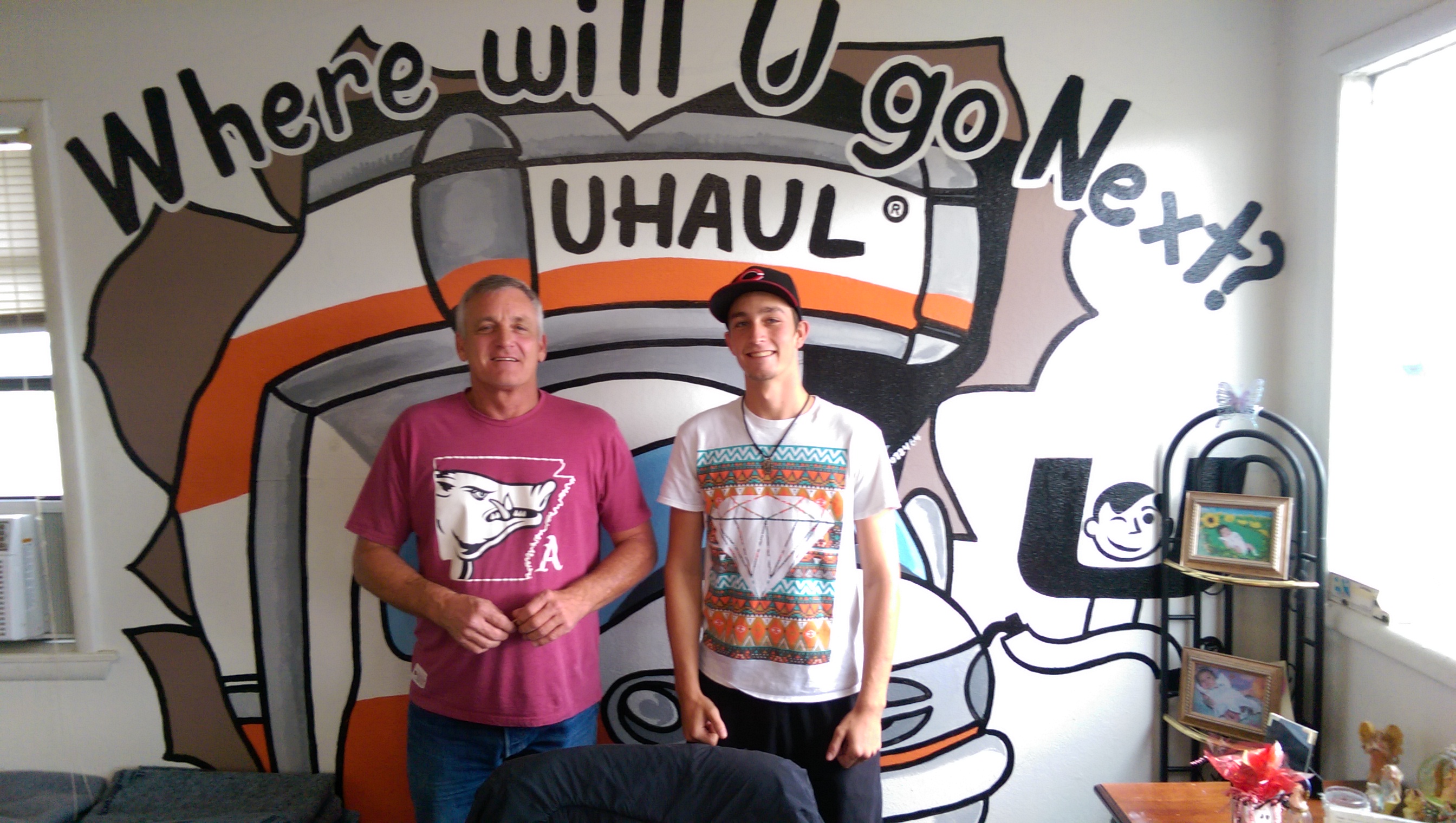 Logo for We Haul Moving Company