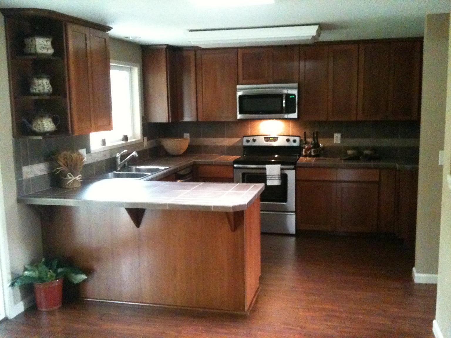 Creative Cabinets Inc. logo