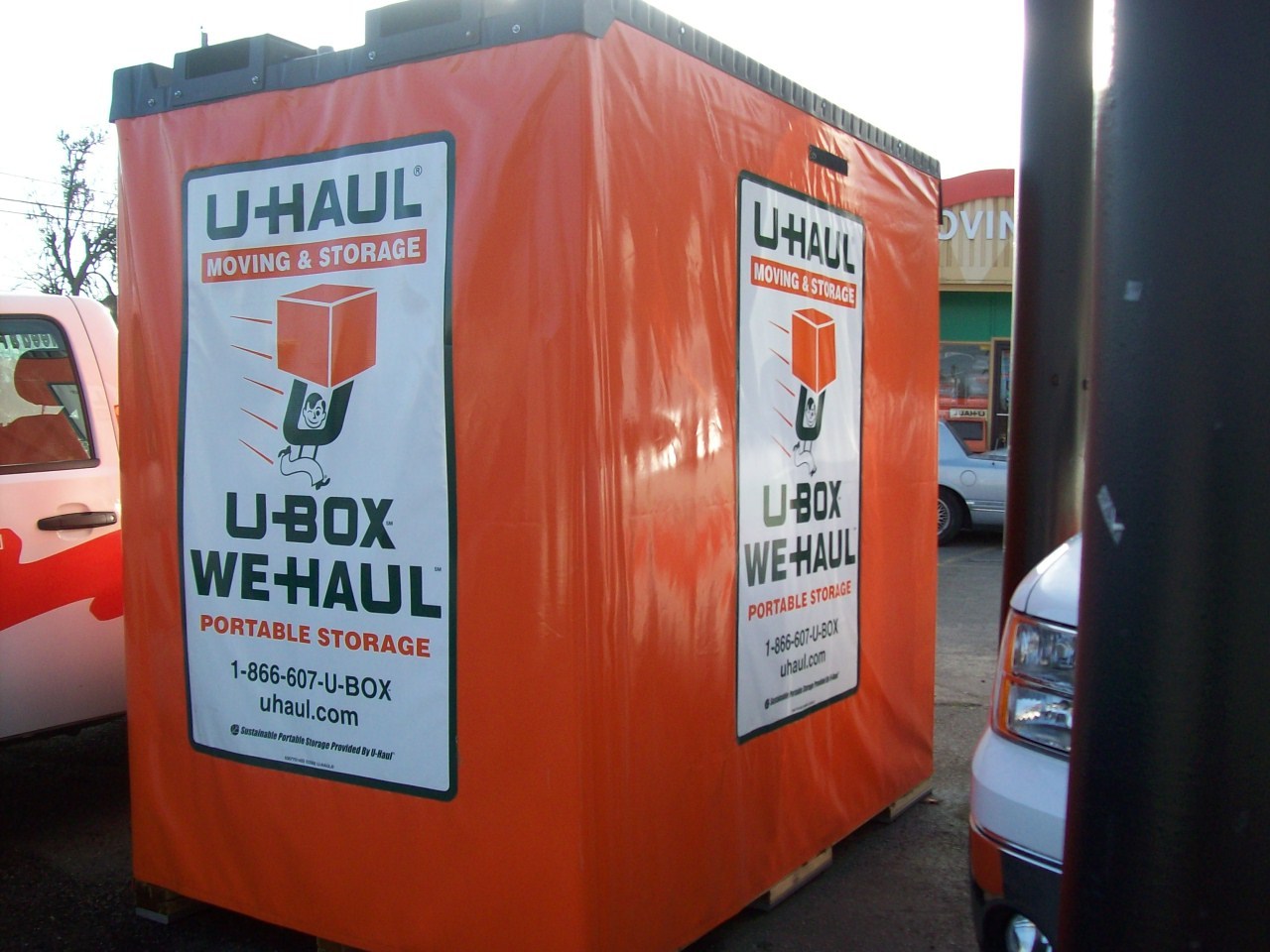 E C Movers-Moving Help/Moving Labor logo