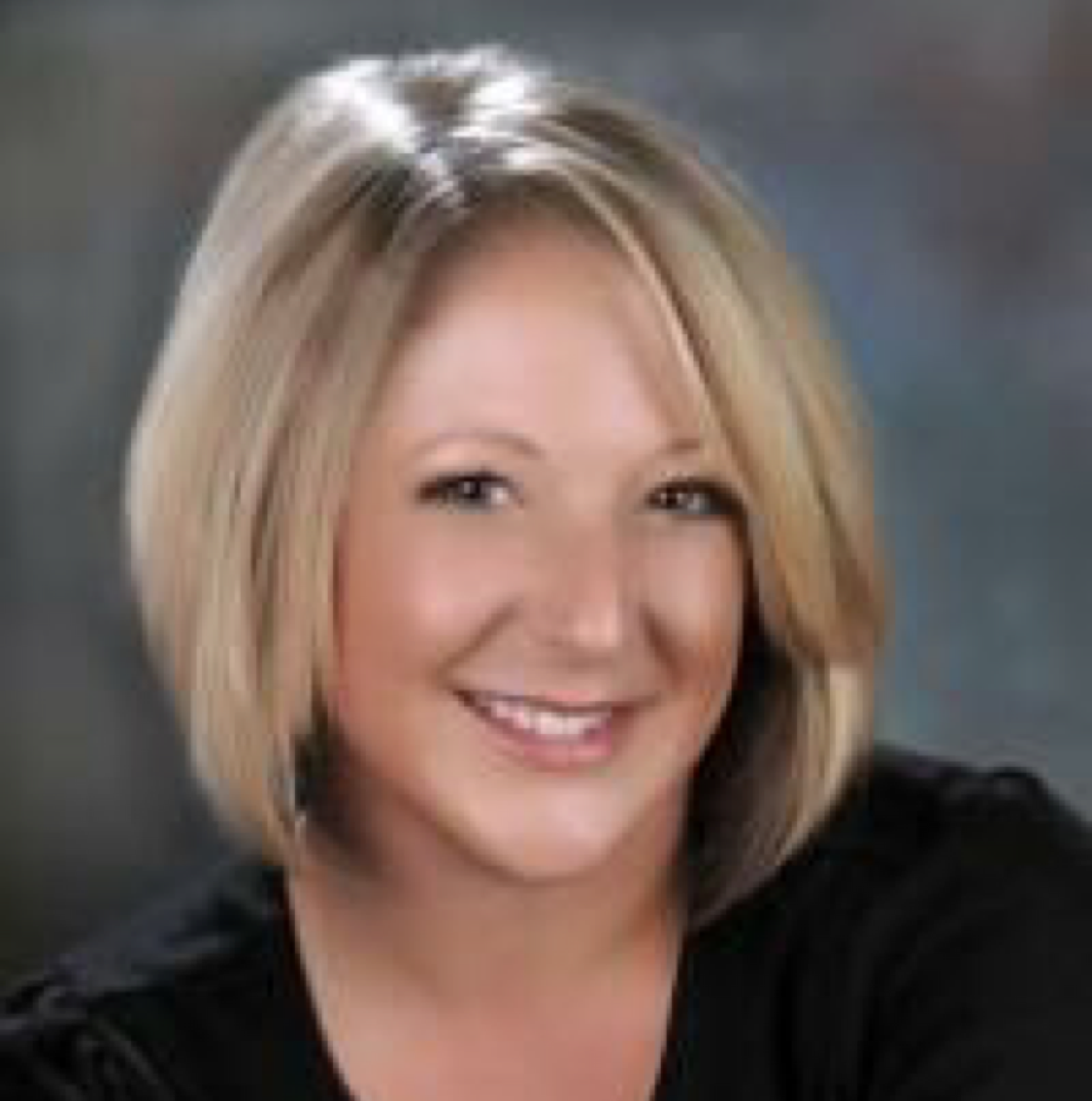 Stephanie Walls, Ore. Licensed Realtor logo