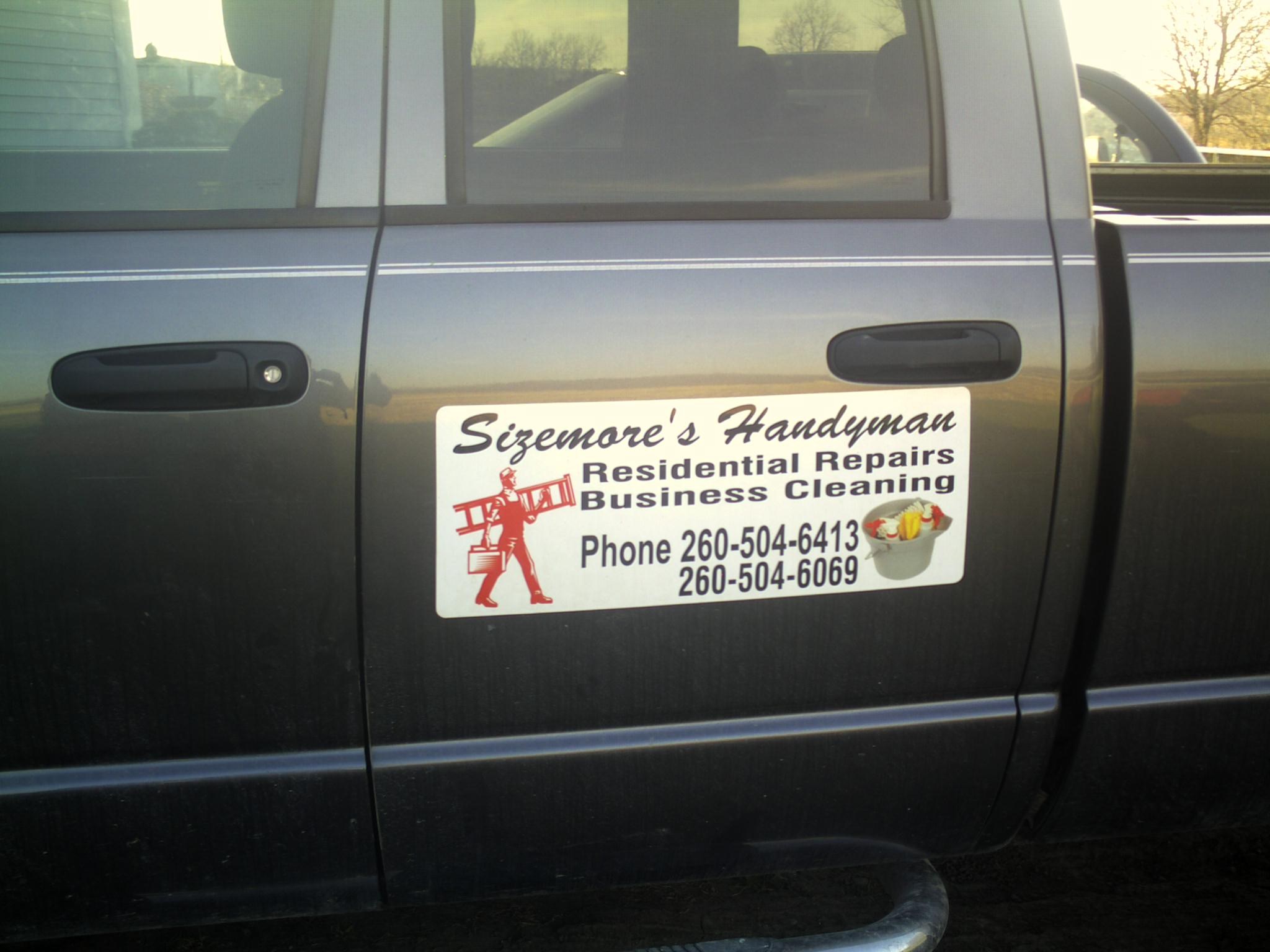 Sizemore's Handyman Service logo