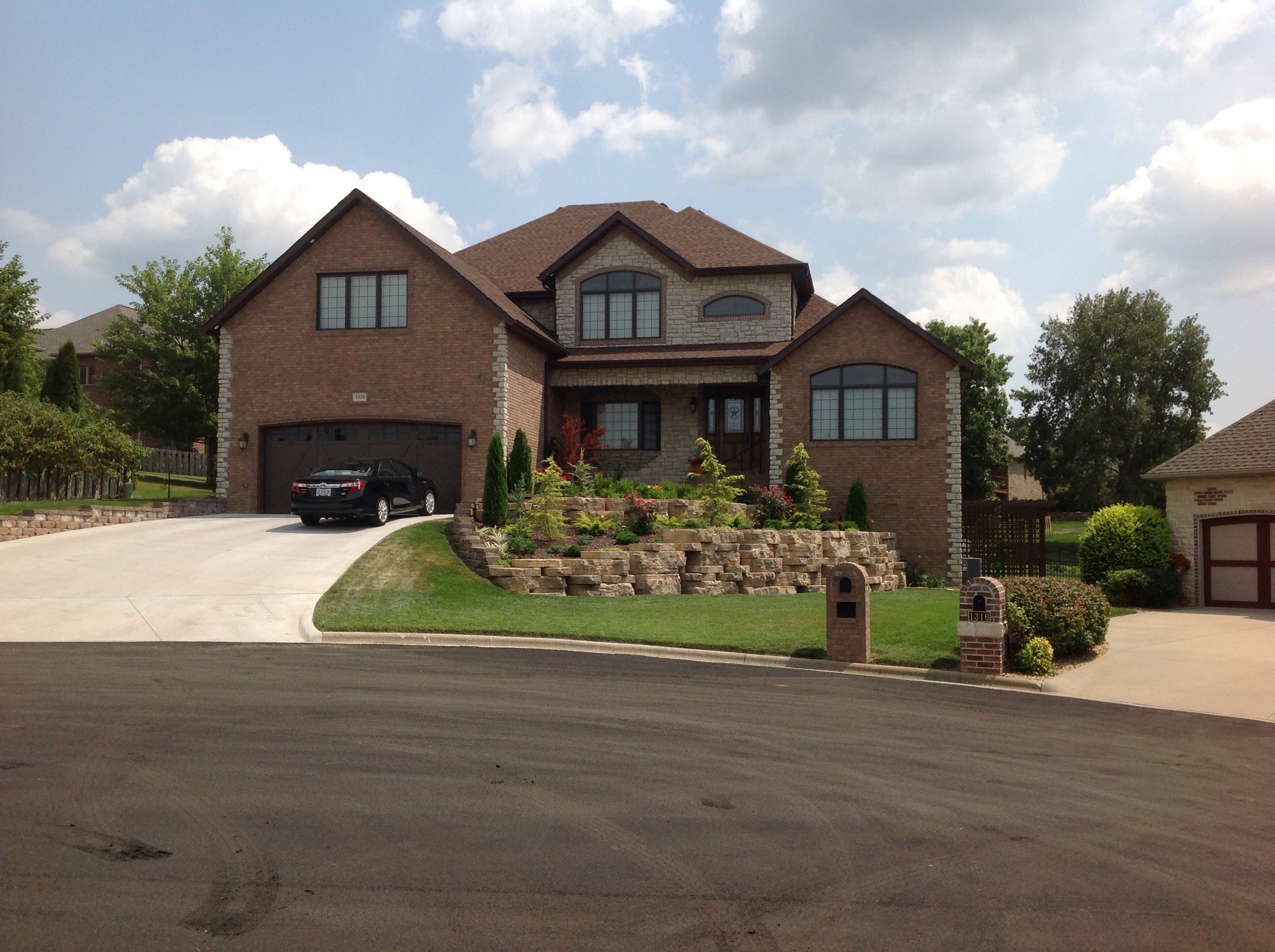 WBC HOMES, LLC logo