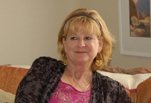 PENNI WEBB DESIGNS logo
