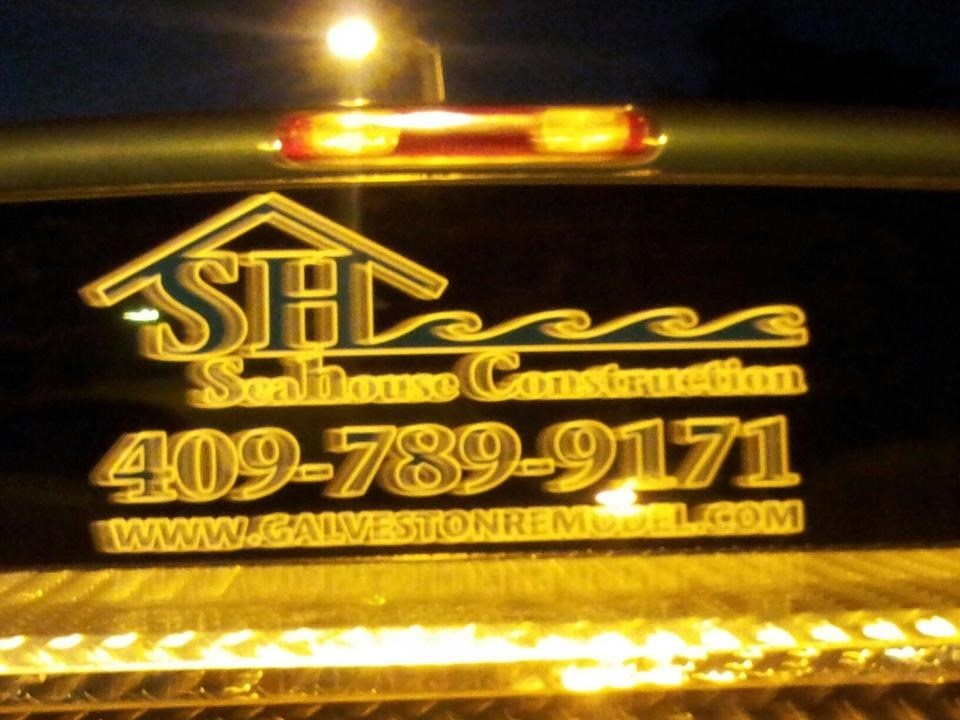 Logo for Sea House Construction