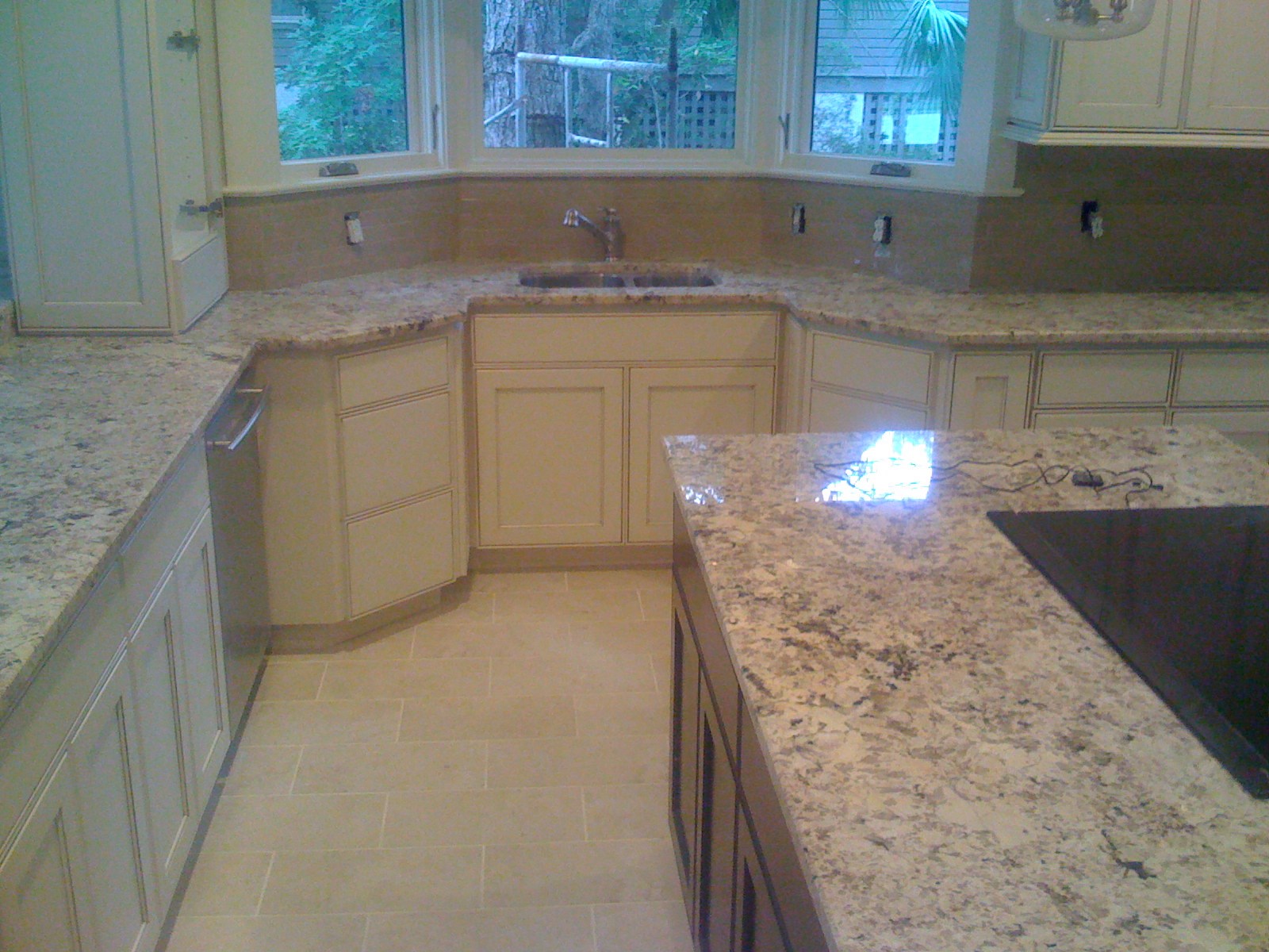 Top Notch Marble and Granite logo