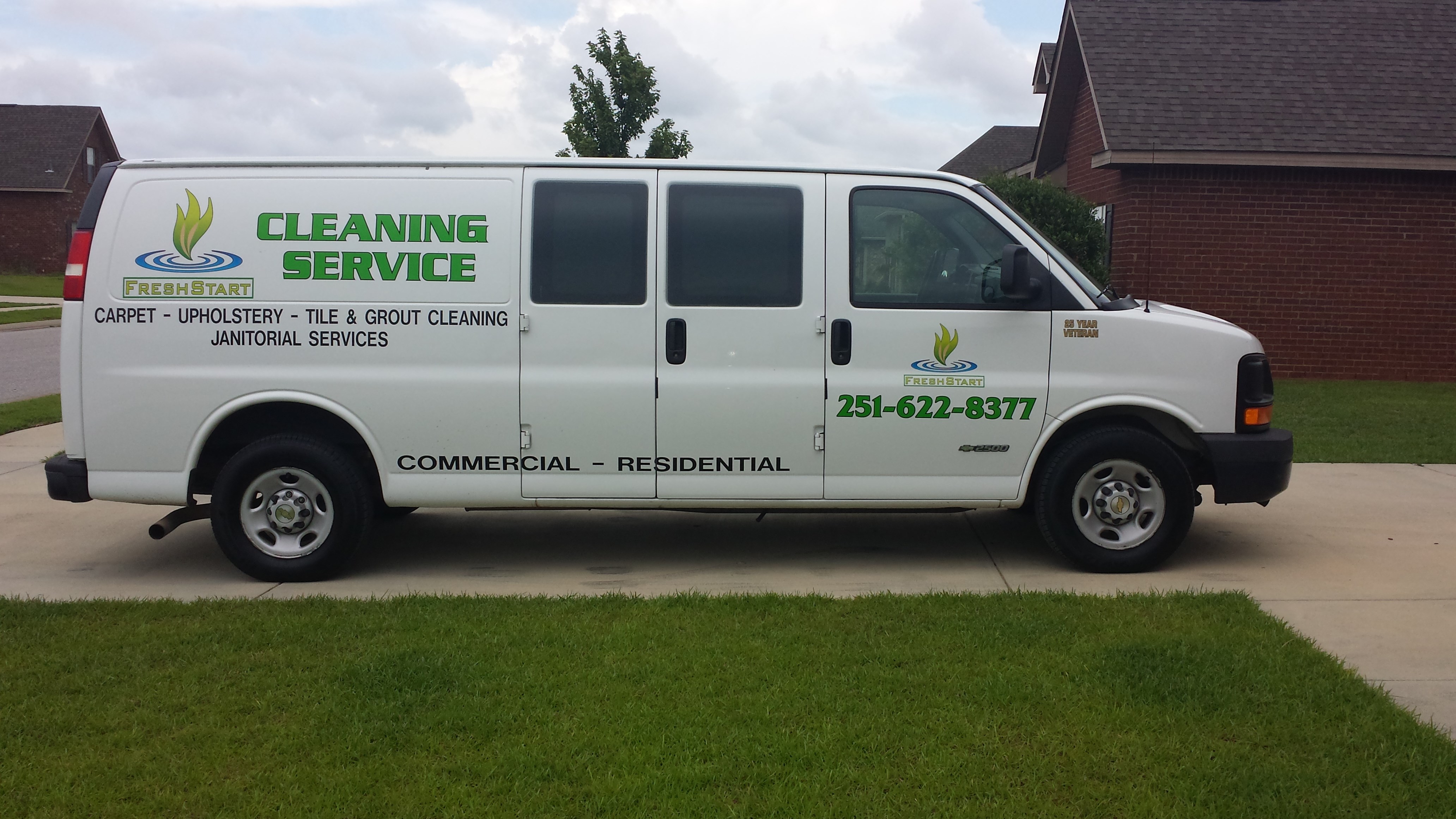 FreshStart Cleaning Service logo