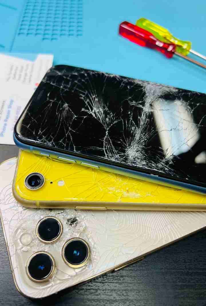 Avatar for Cybermax iPhone  Repair