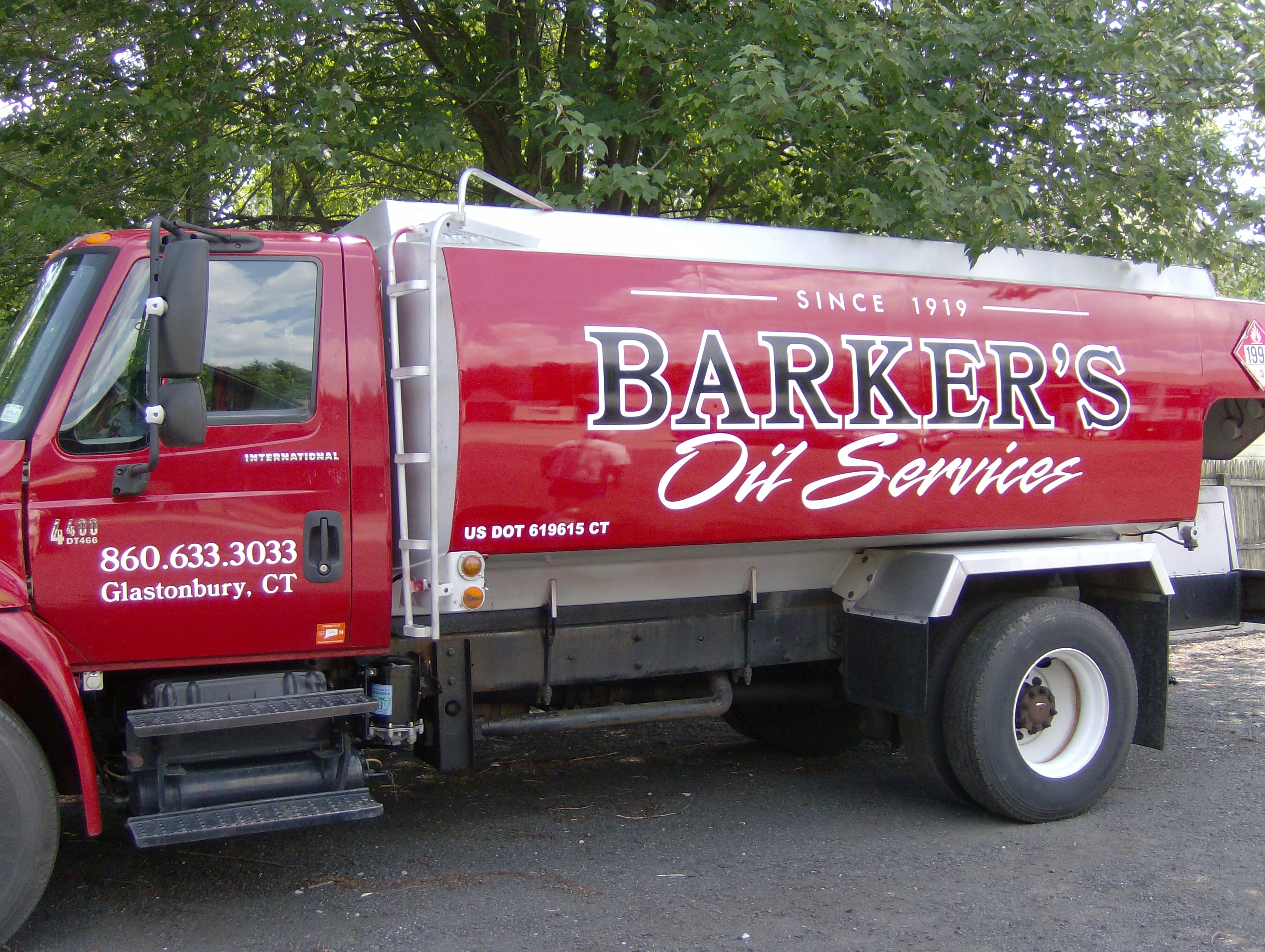 Barker's Oil Services logo