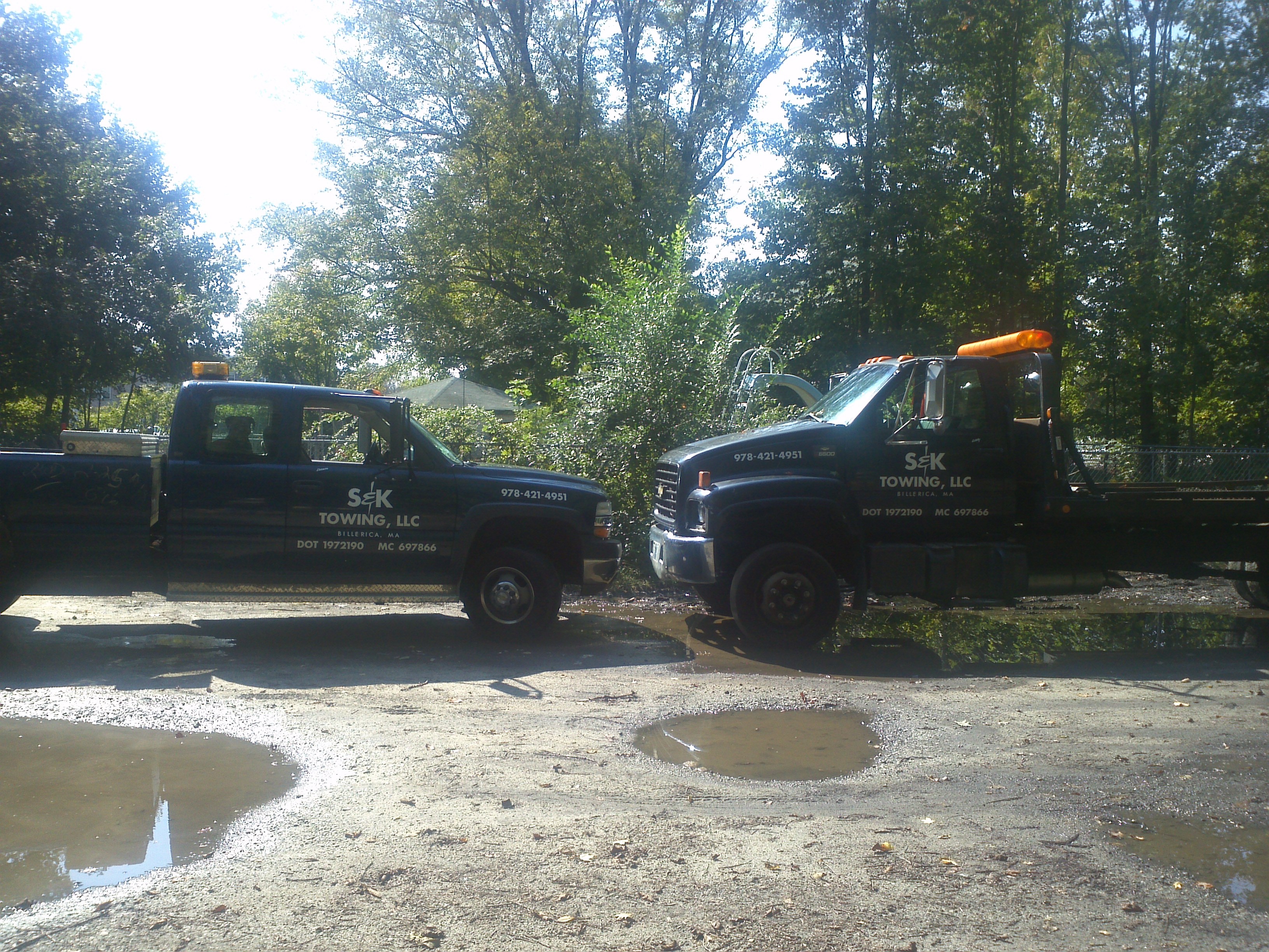 S & K Towing LLC, logo
