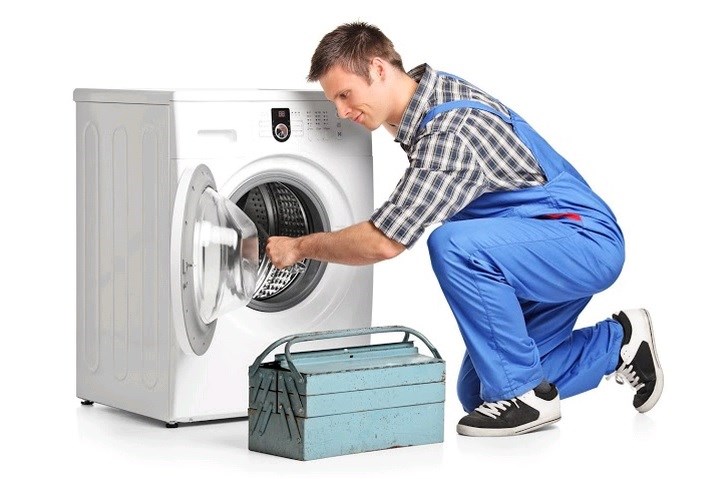 Patriot's Plumbing LLC logo