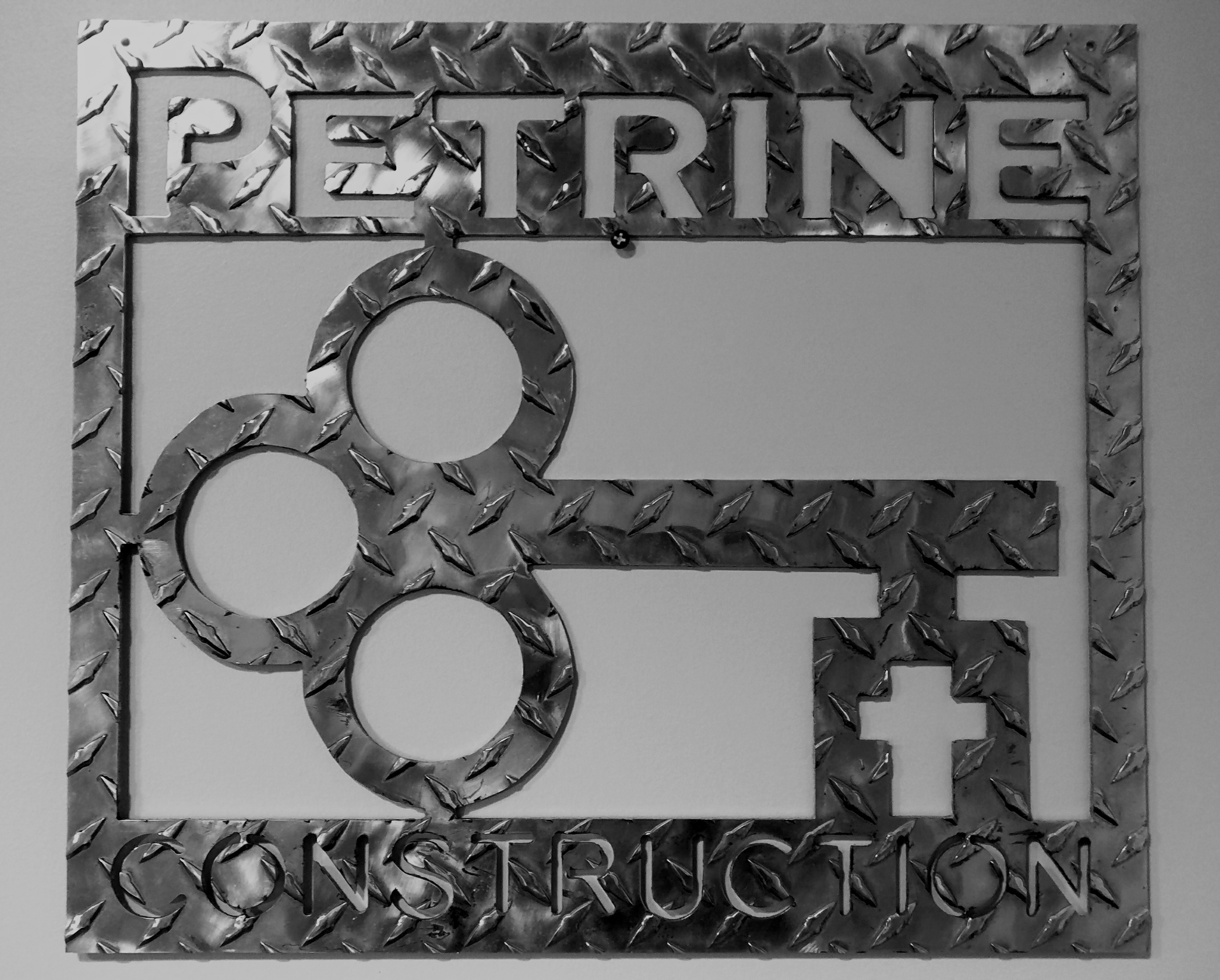 PETRINE CONSTRUCTION logo