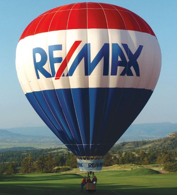 Gail Hardesty/Remax Executive logo
