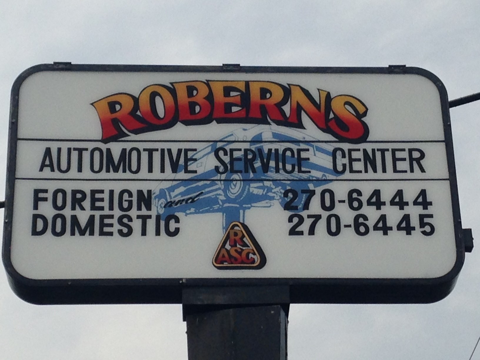 Robern's Automotive Service Center logo