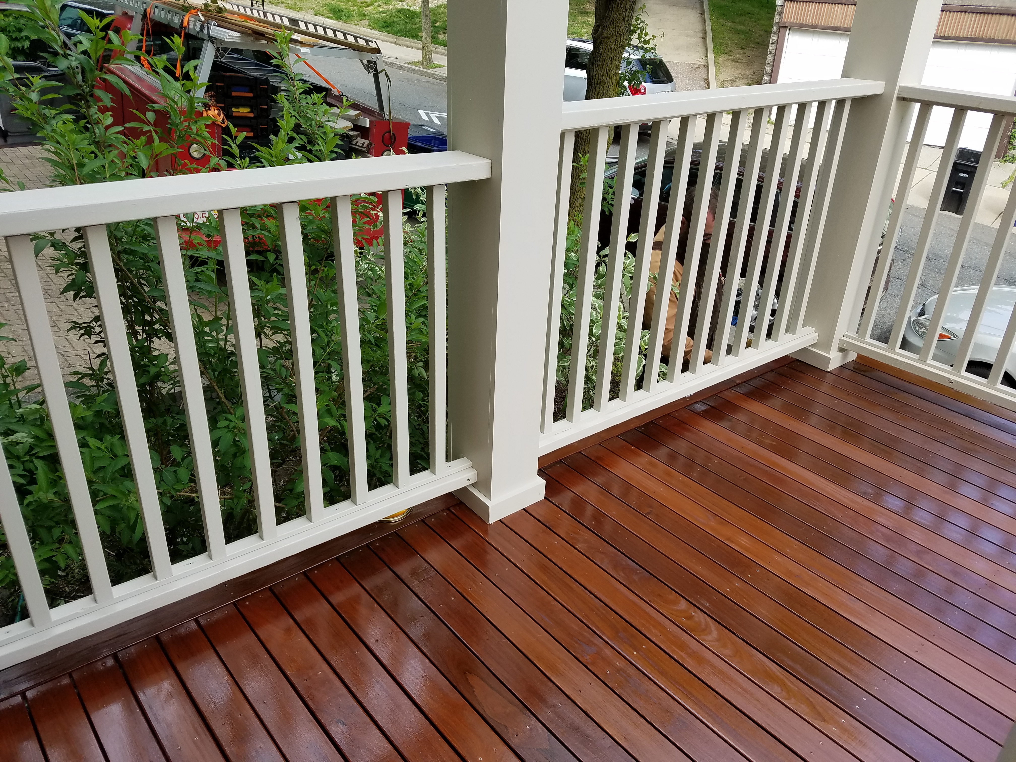 Boston Hardwood Deck Co. logo