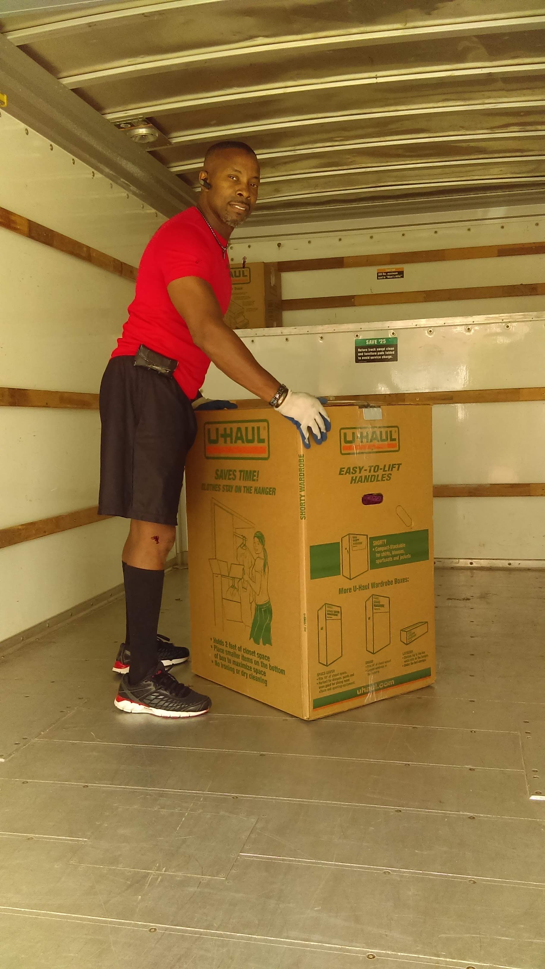 Faith and Glory Movers logo
