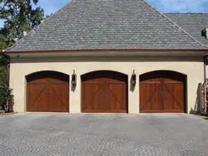Logo for A & M Garage Doors & Gates
