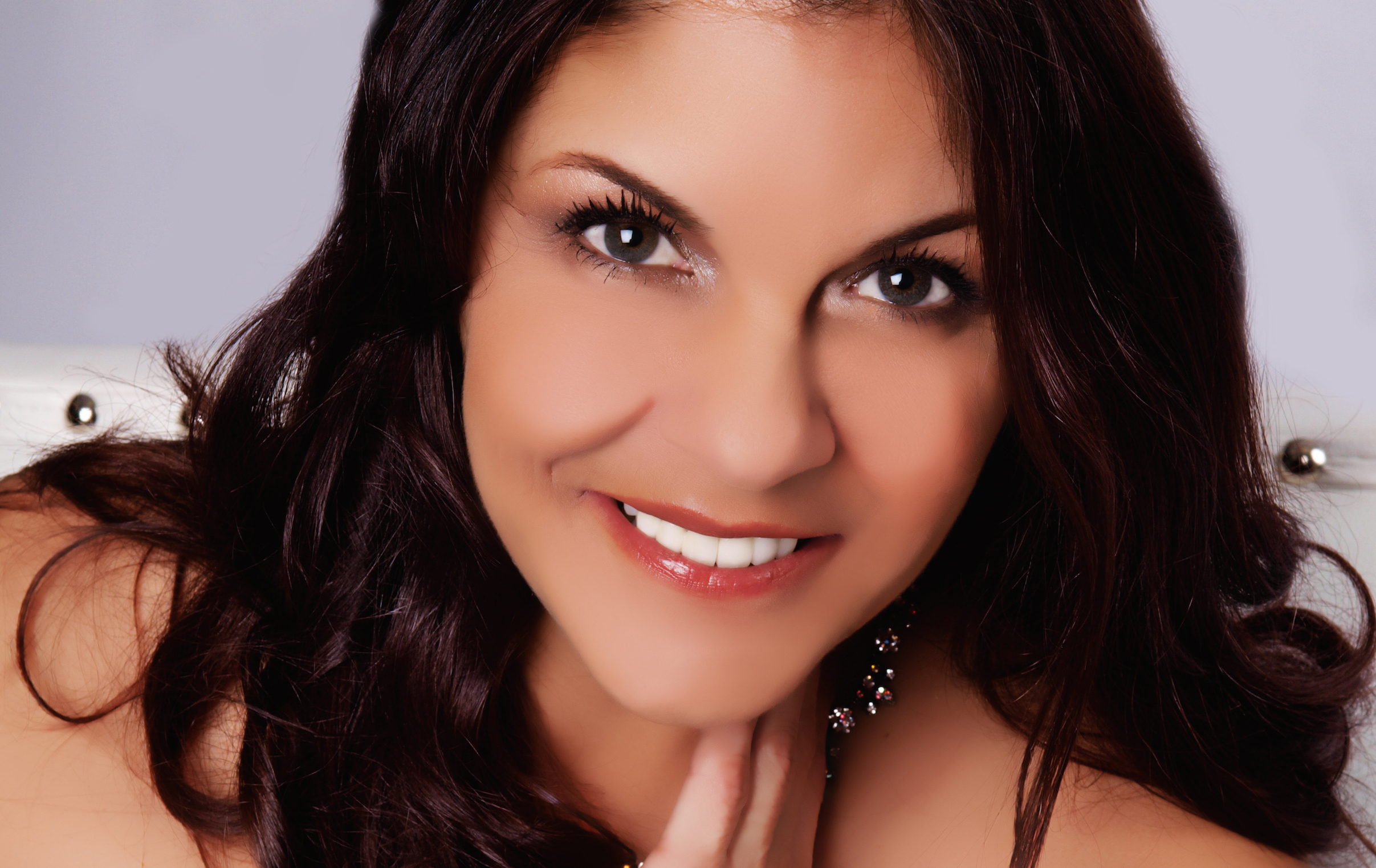 Terrill Lynn Stone, Coastline Real Estate logo